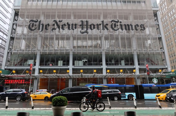 New York Times processa Microsoft e OpenAI por direitos autorais sobre