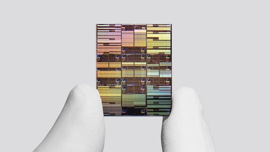 Para aumentar a capacidade de processar IA, IBM apresenta o primeiro chip do mundo com menos de 1 nan&ocirc;metro