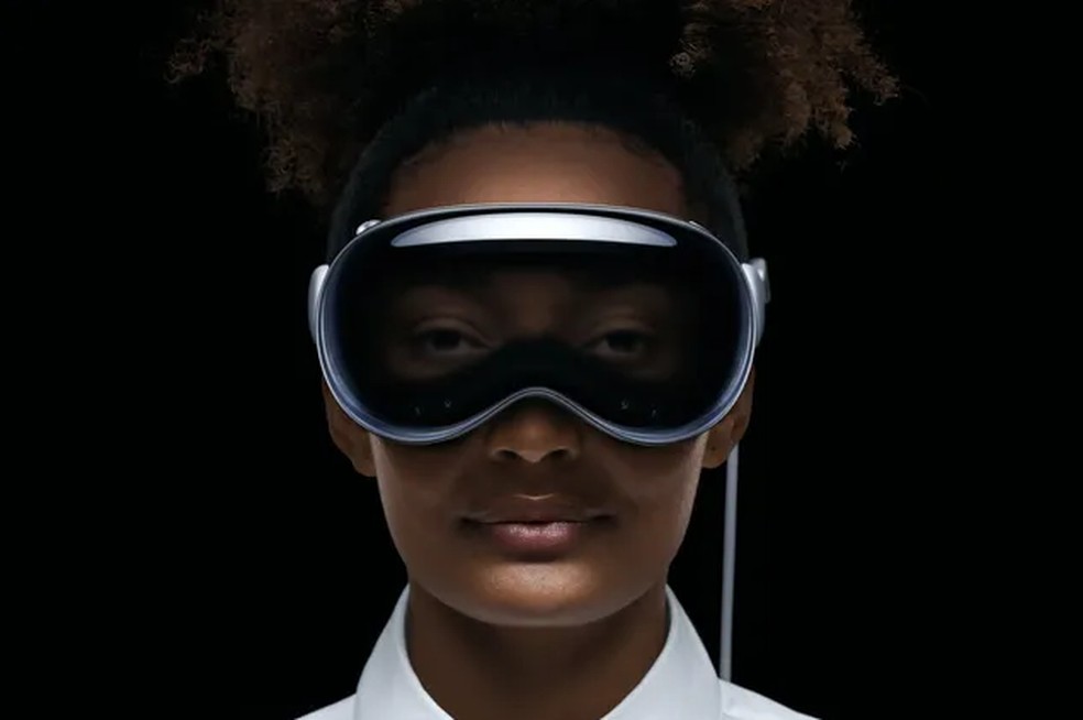 Apple lançou hoje seu primeiro headset de realidade aumentada — Foto: Divulgação