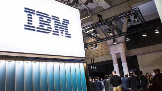 IBM lucra mais no 1º trimestre, mas receita decepciona