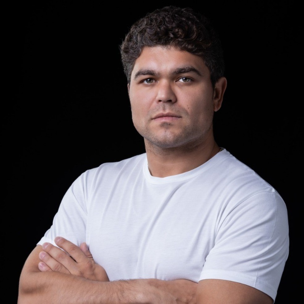 Talis Gomes