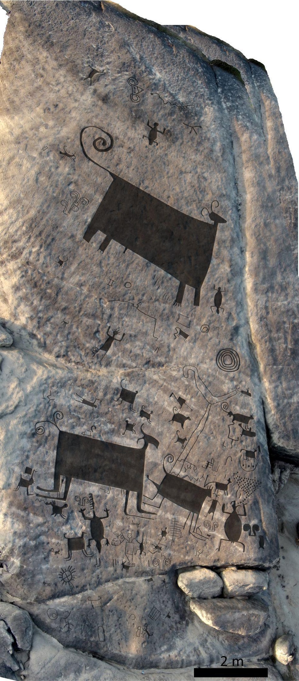 O enigmático significado das gravações gigantescas em pedras que ...
