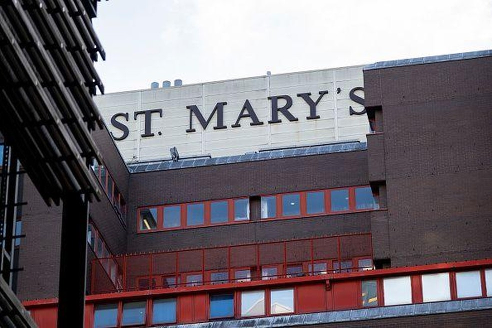 Hugh Pym: 'Me preparei para receber uma avaliação angustiante sobre minha saúde intestinal' — Foto: BBC News fonte