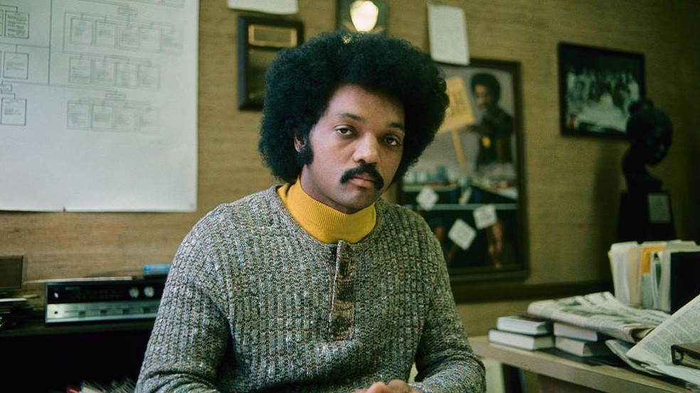 O trabalho de Jesse Jackson na defesa dos direitos civis começou na década de 1960 — Foto: BBC News fonte
