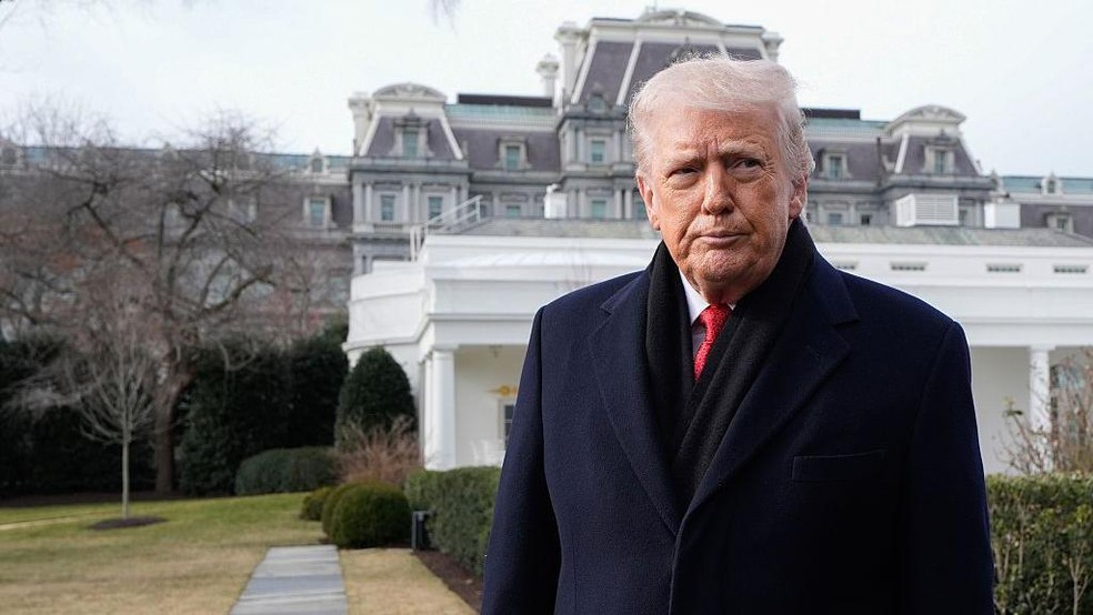 Após um encontro com o secretário-geral da Otan, Trump anunciou o cancelamento das tarifas de importação contra países da União Europeia que entrariam em vigor em 1° de fevereiro. — Foto: BBC News fonte