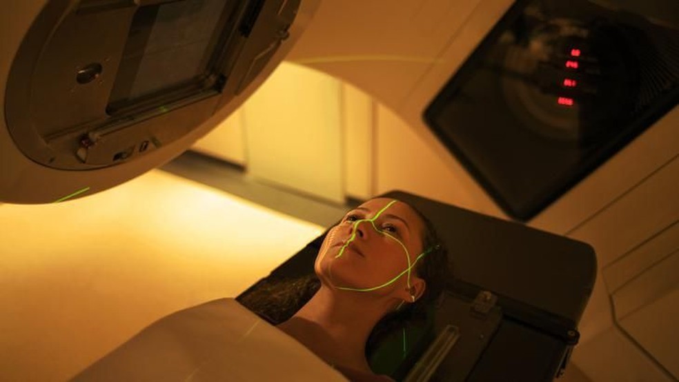 Sessões de radioterapia ainda vão beneficiar alguns pacientes com tumor retal, mas não serão mais necessárias para todos, aponta estudo — Foto: Getty Images