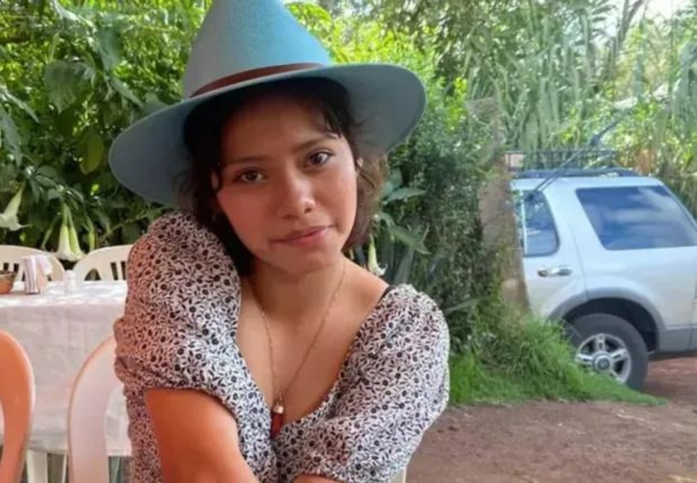 Melanie Ramos tinha 15 anos quando tomou uma pílula que a matou (Foto: Arquivo Pessoal (via BBC)) — Foto: Epoca Negocios