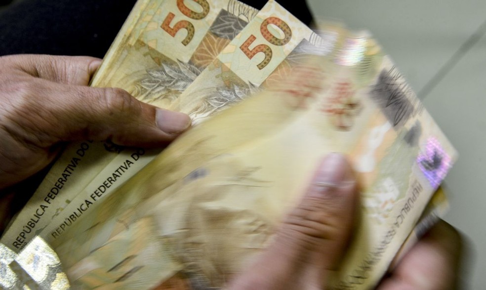 Analistas elevam expectativas de inflação para o Brasil para 4,90% — Foto: Marcello Casal Jr - Agência Brasil