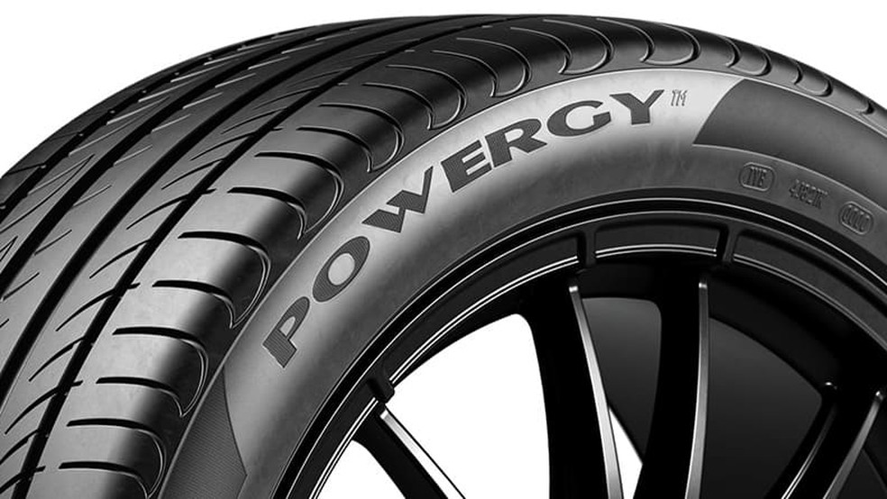 Novo pneu da empresa italiana recebeu o nome de Powergy — Foto: Divulgação/Pirelli
