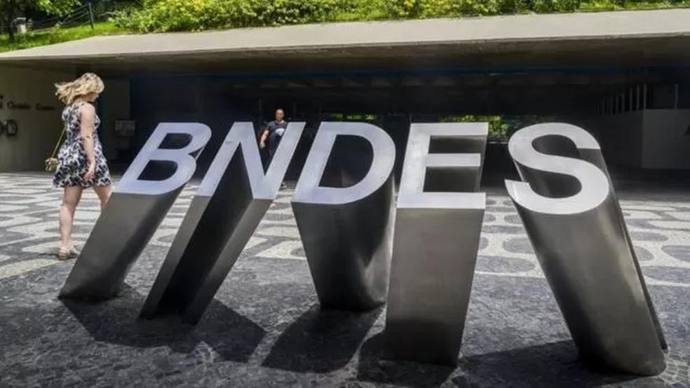 Desde o fim do governo Dilma, não houve renovação de empréstimos do BNDES ao governo cubano — Foto: GETTY via BBC