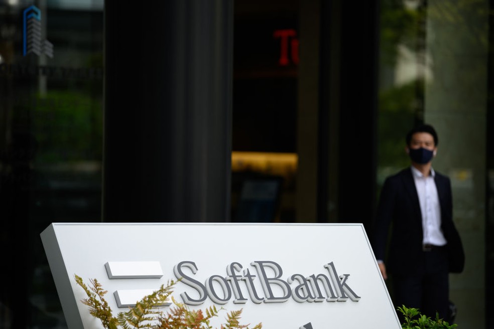 Fundado pelo CEO do SoftBank, Masayoshi Son, o Vision Fund perdeu US$ 30,3 bilhões no ano fiscal encerrado em março — Foto: Getty Images