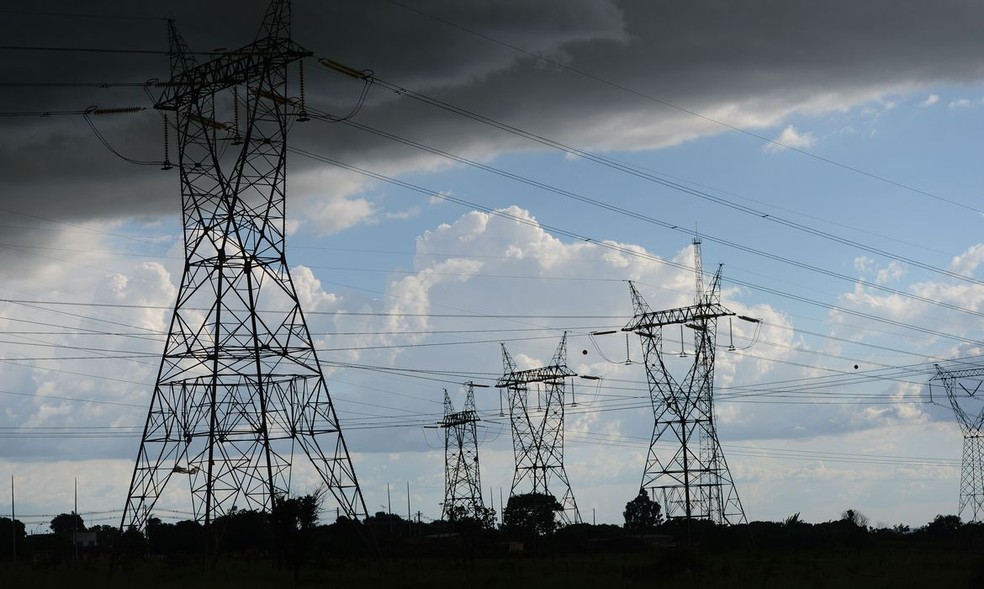 Linhas de transmissão de energia elétrica — Foto: Agência Brasil