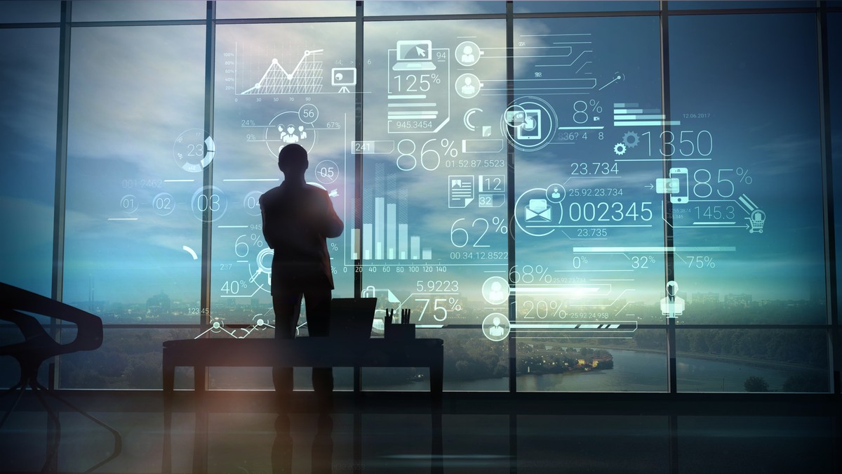 Liderança na Era da IA: Como Equilibrar Tecnologia e Inteligência Humana