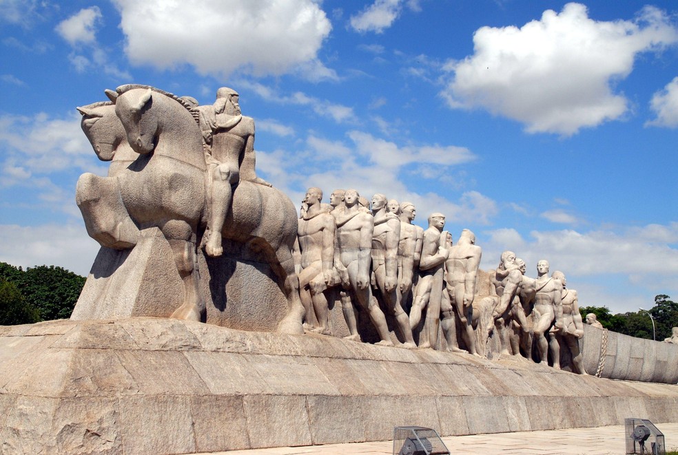 O resgate dos bandeirantes na historiografia paulista foi, para Jessé Souza, parte de um projeto de dominação ideológica — Foto: BBC News fonte