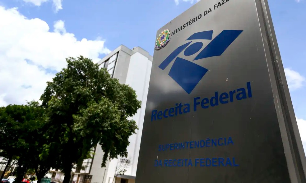 A Receita Federal afirma que já identificou 17 fundos ligados ao grupo, que somam patrimônio líquido de R$ 8 bilhões — Foto: BBC News fonte
