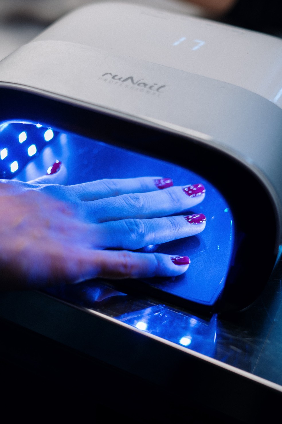 Dermatologistas alertam para riscos do esmaltamento em gel — Foto: Pexels