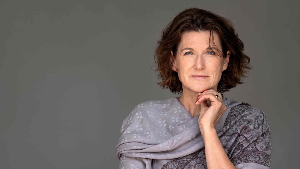 A escritora dinamarquesa, ensaísta e ex-diplomata da ONU, Janne Teller — Foto: BBC News fonte