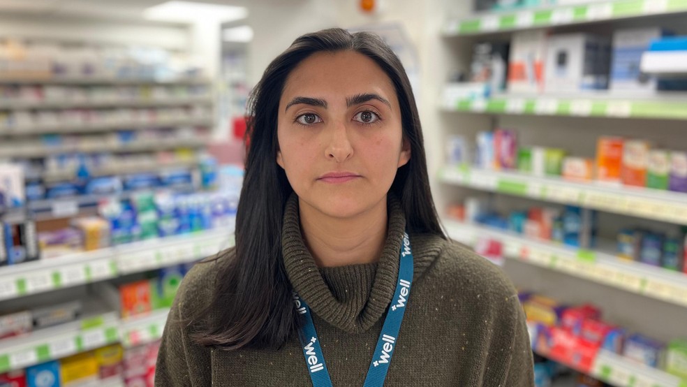 A farmacêutica Grace Pickering — Foto: BBC News fonte