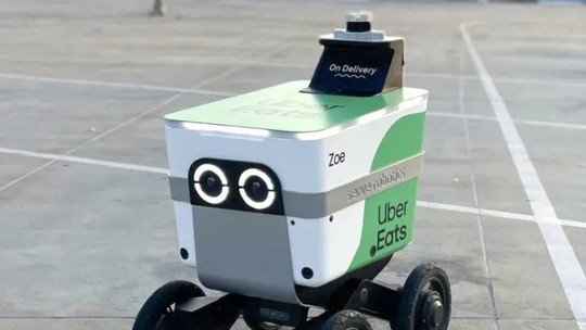 Uber Eats vai lançar 2 mil robôs com inteligência artificial para entregar comida nos EUA 