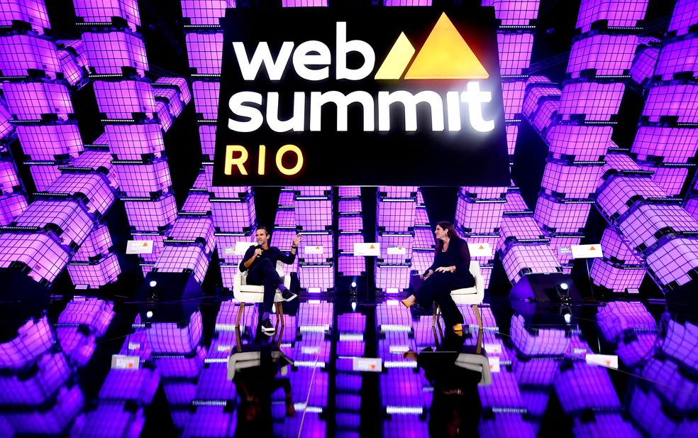 David Veléz, cofundador e CEO do Nubank, durante abertura do Web Summit Rio — Foto: Divulgação/Web Summit
