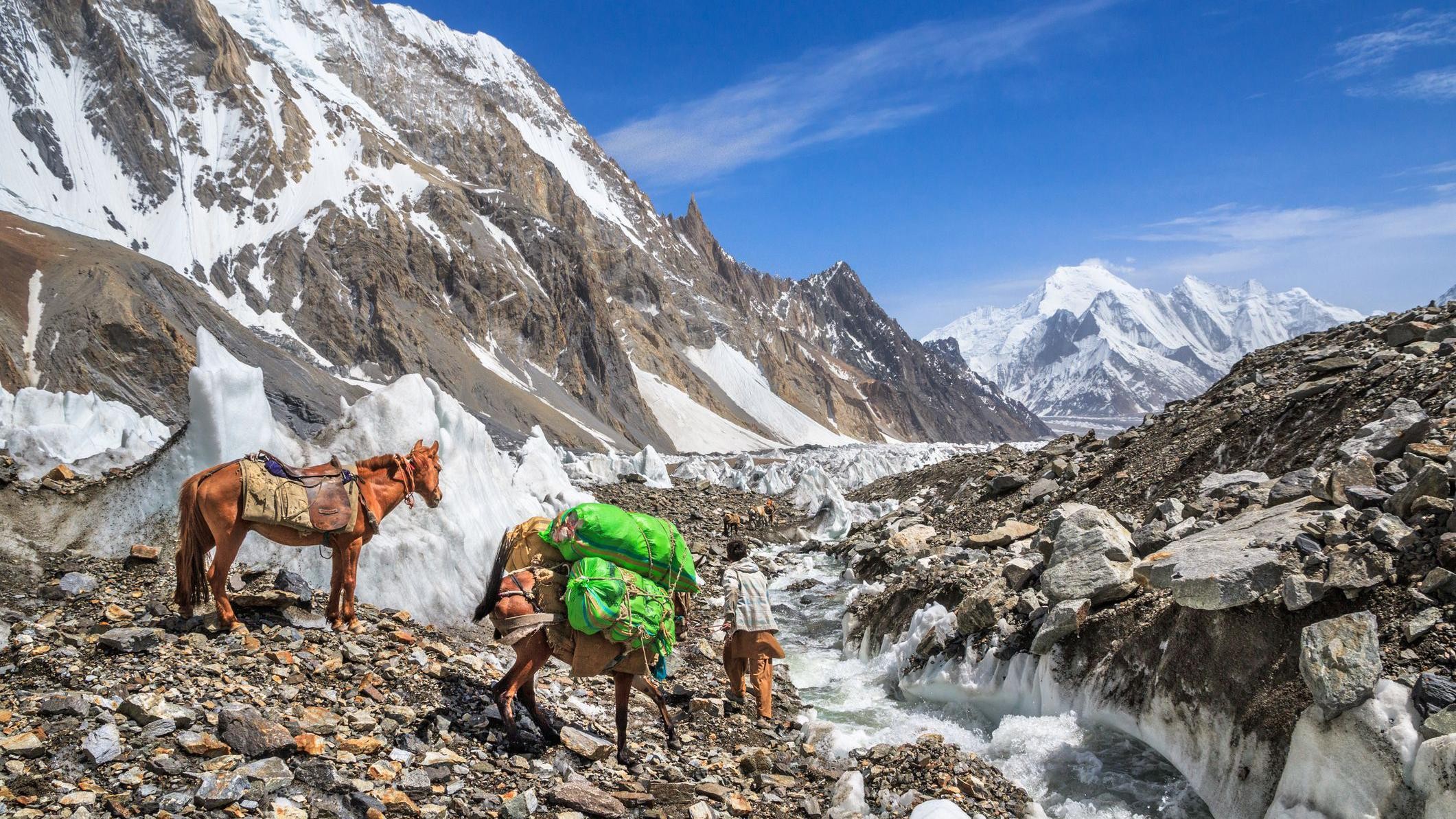 Como uma avalanche matou uma lenda do alpinismo — e uma geração recordista - QTU Questões do Universo