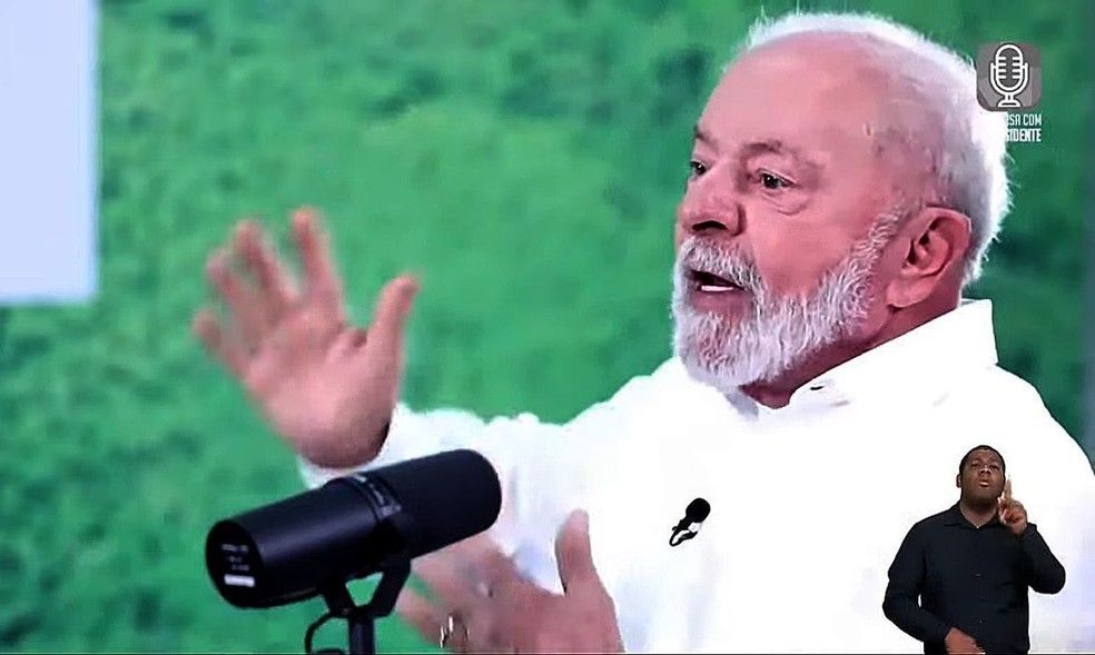 Presidente Luiz Inácio Lula da Silva em seu programa semanal, 'Conversa com o Presidente' — Foto: CanalGOV