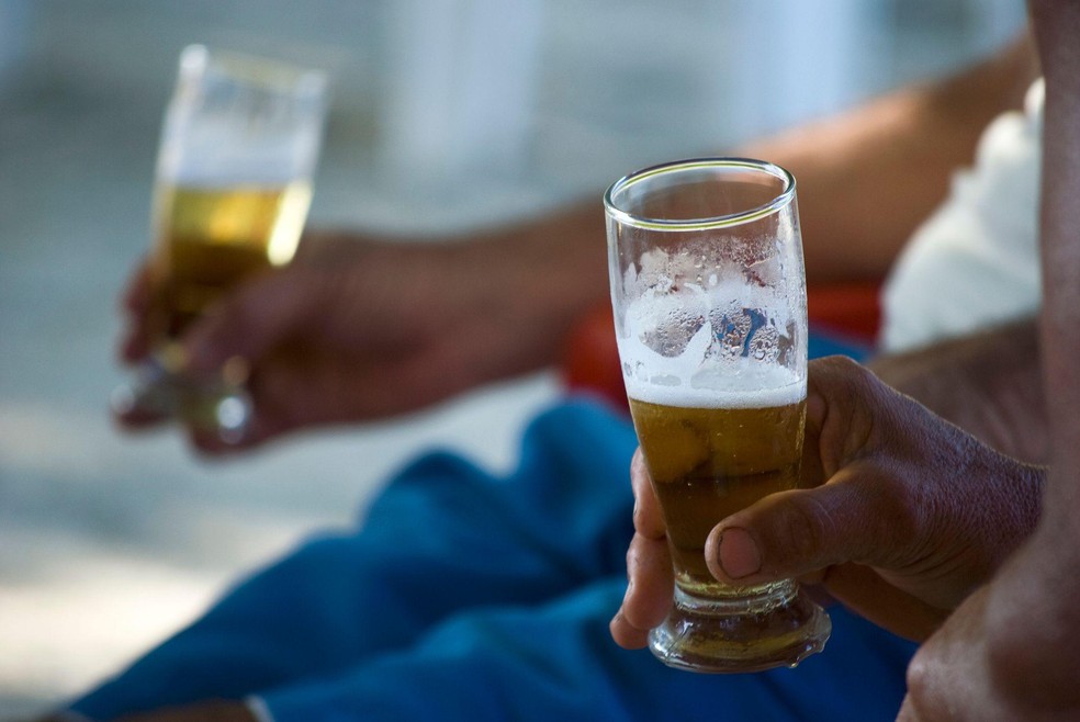 Estupidamente gelado: assim deve ser o chope para o brasileiro — Foto: BBC News fonte