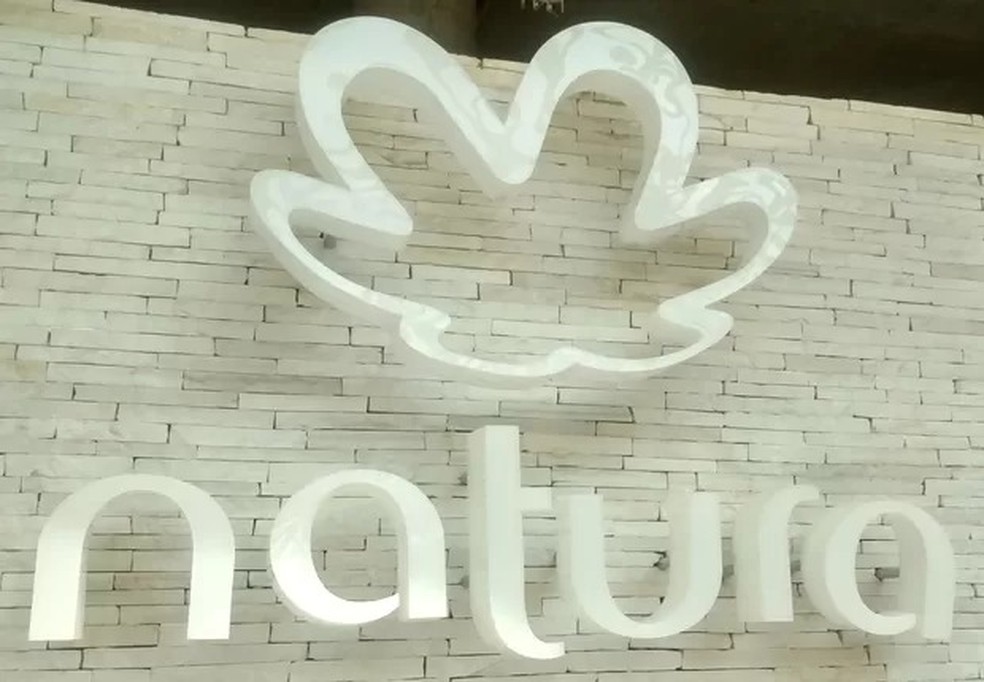 A fabricante de cosméticos Natura&Co divulgou na noite de quarta-feira seu terceiro prejuízo trimestral consecutivo — Foto: Reprodução YouTube