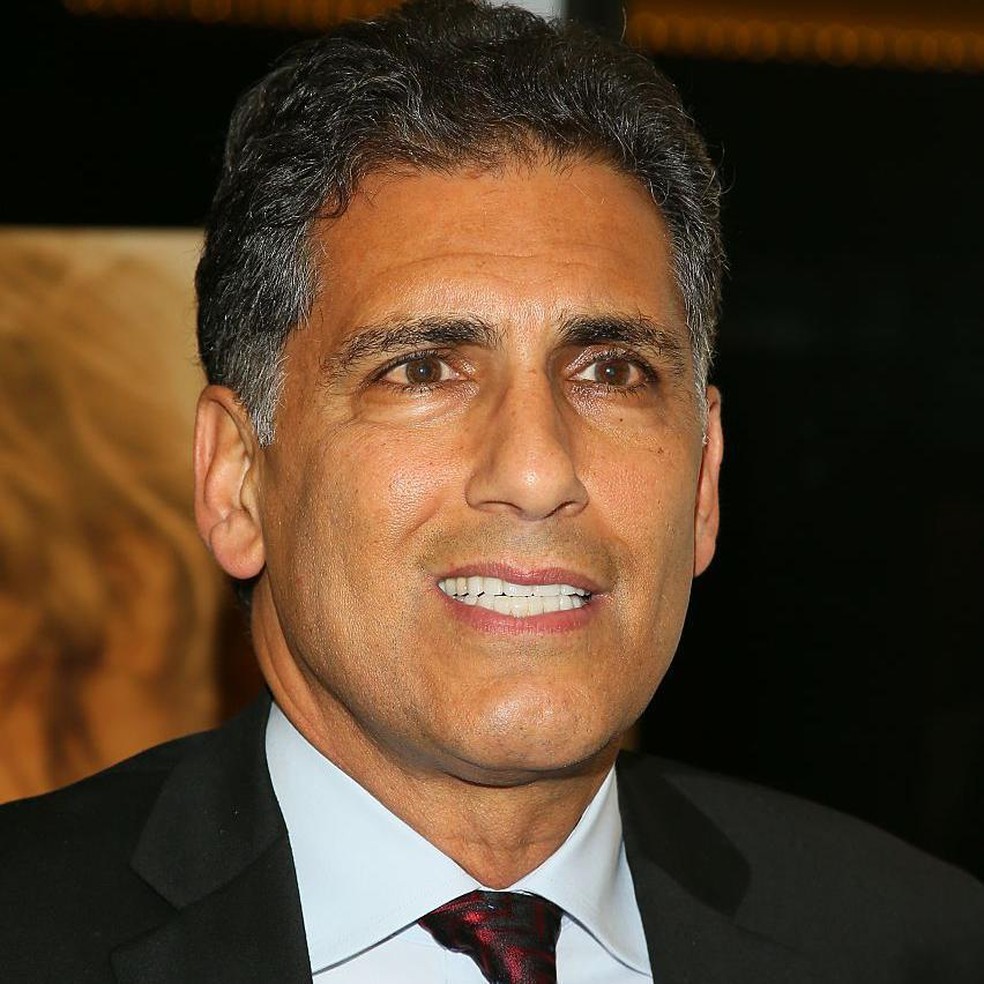 Cyrus Nowrasteh tem tradição em filmes cristãos, como 'O Jovem Messias' (2016) e 'Sarah's Oil' (2025) — Foto: BBC News fonte