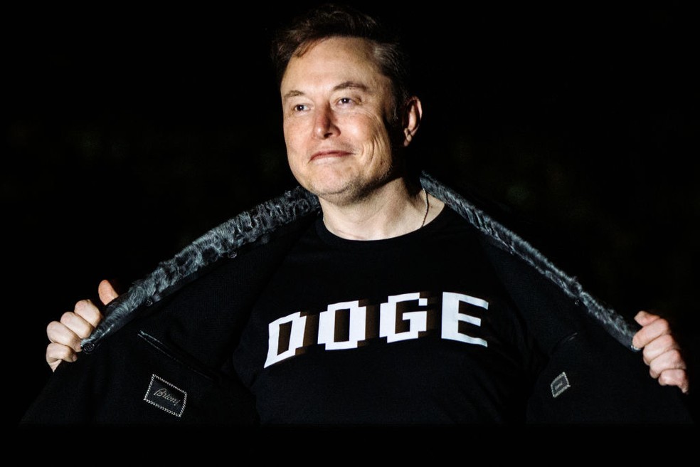 Elon Musk fez parte do DOGE — Foto: Samuel Corum/Getty Images
