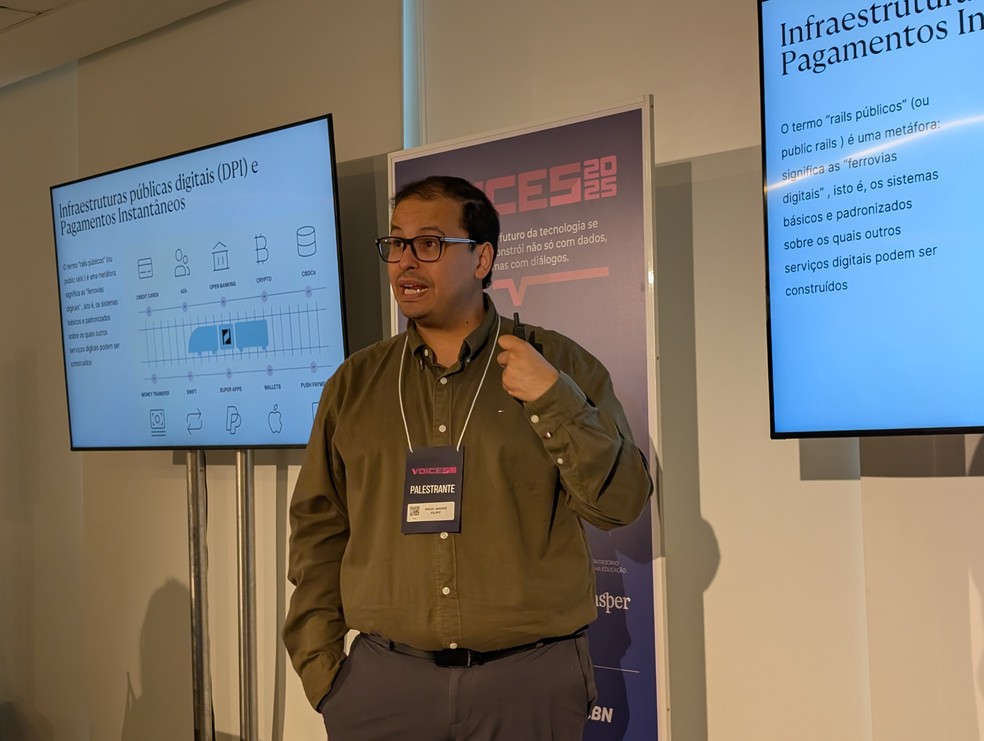 André Filipe Batista, professor do Insper — Foto: Daniel Pinheiro/Época NEGÓCIOS