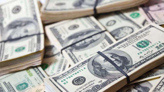 Dólar recua frente ao real após dados de inflação dos EUA em sessão volátil