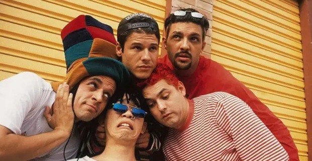 Após exumação, cinzas dos Mamonas são 'plantadas' e virarão árvores em BioParque de Guarulhos