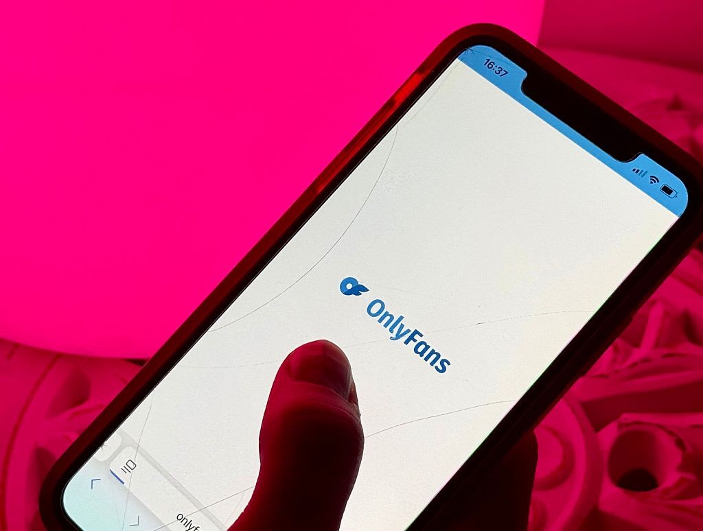 Concorrência desleal: criadores do OnlyFans criticam Meta por permitir conversas sexuais com IA