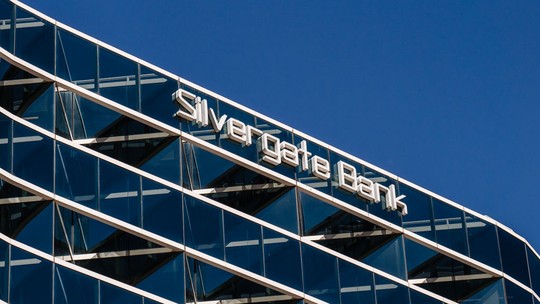 Nos EUA, Fed emite ordem para que Silvergate Bank siga com plano de liquidação