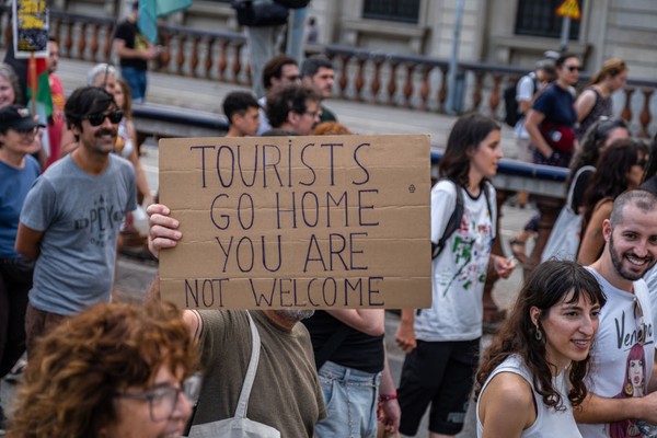 Como ser um turista responsável e não irritar os locais: veja 4 dicas ...
