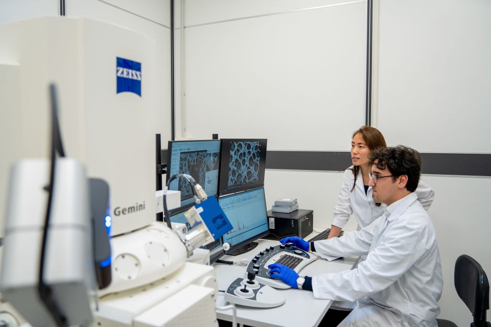 Ferrari anuncia novo laboratório de baterias de lítio e se prepara para ...