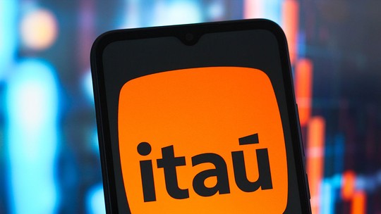 Ita&uacute; vai aumentar n&uacute;mero de dias presenciais no modelo h&iacute;brido a partir de 2027