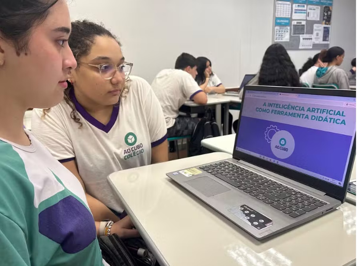 Inteligência artificial revoluciona a forma de aprender: colégios ...