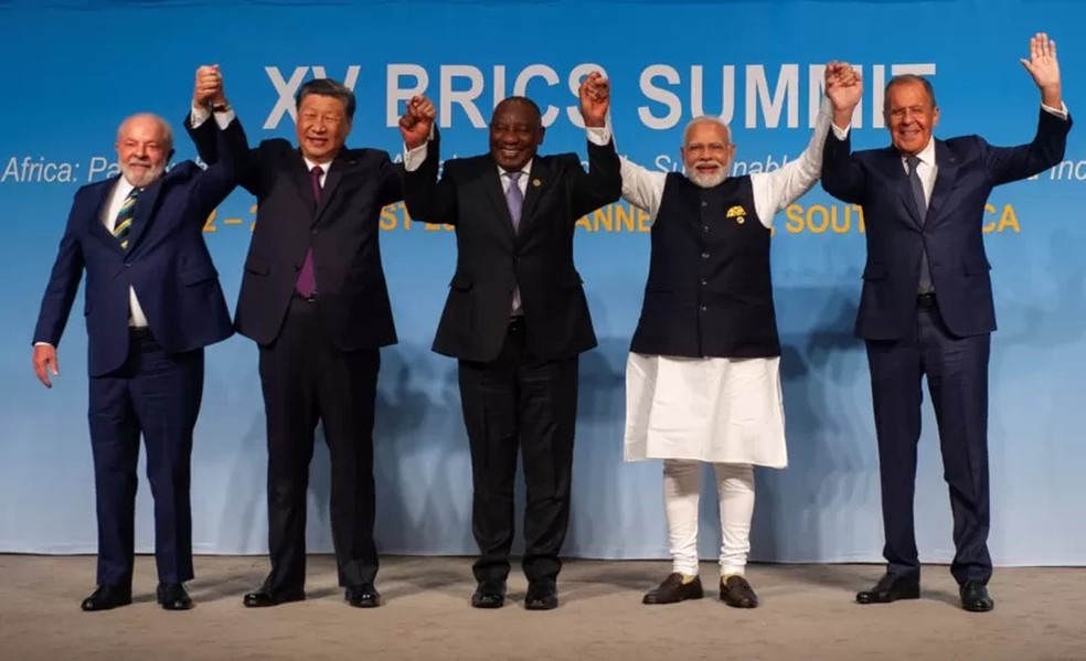 Até agora, Brics era formado por Brasil, Rússia, Índia, China e África do Sul — Foto: REUTERS via BBC