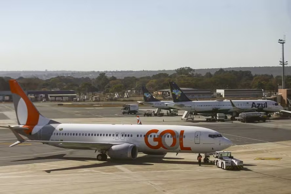 Aviões da Gol e da Azul — Foto: Marcelo Camargo/Agência Brasil