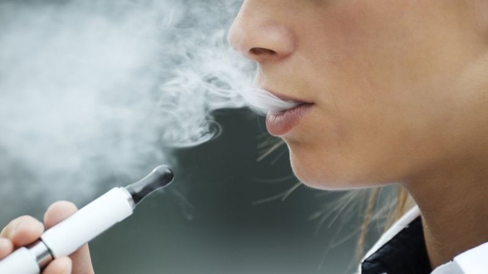 Um milhão de fumantes receberão kit gratuito de cigarro eletrônico — Foto: GETTY IMAGES/VIA BBC