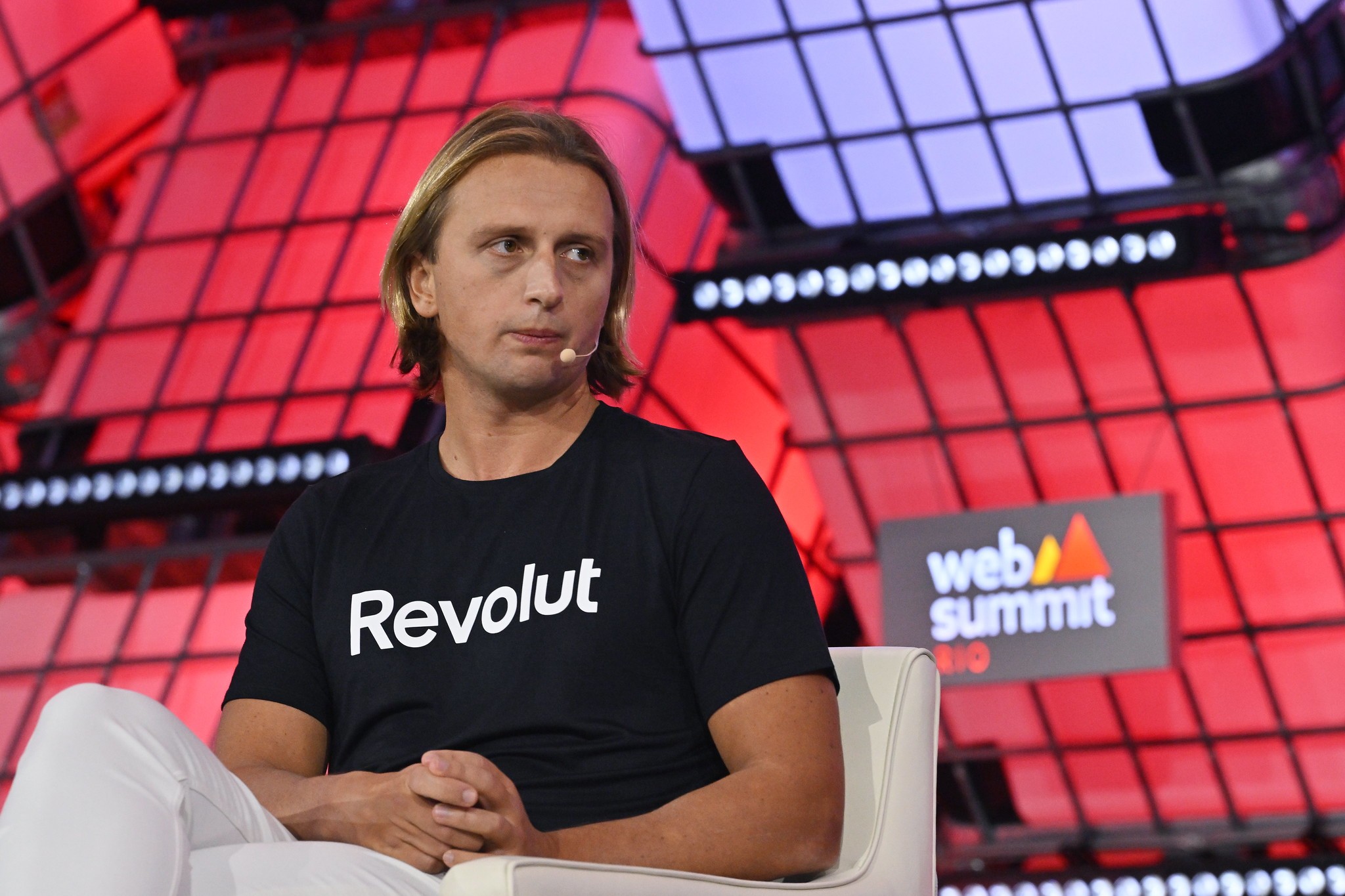 CEO da Revolut diz ter usado ChatGPT para localizar dono de superiate que já foi de Vorcaro