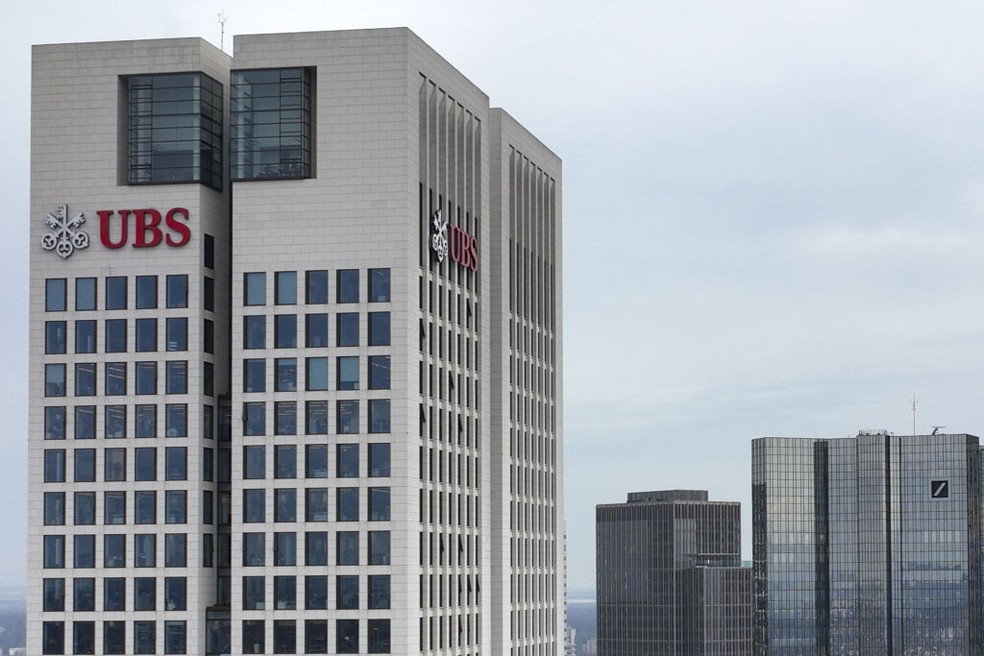 As autoridades suíças e o banco UBS estão correndo para concluir a aquisição do Credit Suisse — Foto: Getty Images