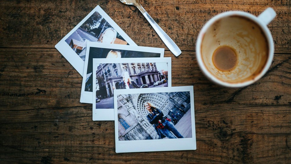 A grande maioria dessas fotos — mais de 90% — é tirada com celulares — Foto: BBC News fonte