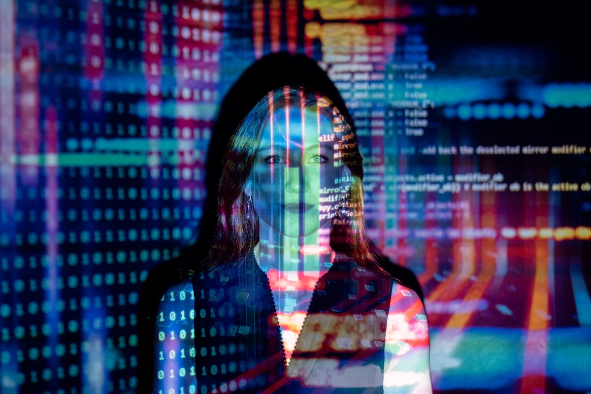 Desbloqueando o Potencial: O que Falta para as Mulheres da Geração Z Conquistarem a Tecnologia?