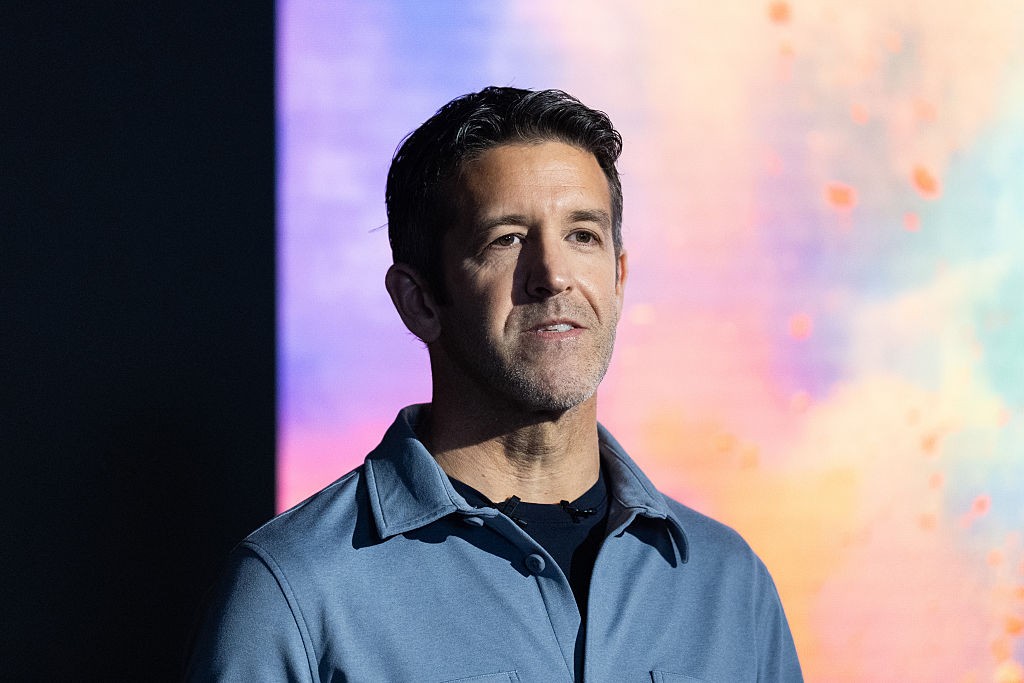 Apple apresenta amanhã iPhone 18 Pro e primeiro dobrável em estreia de John Ternus como CEO