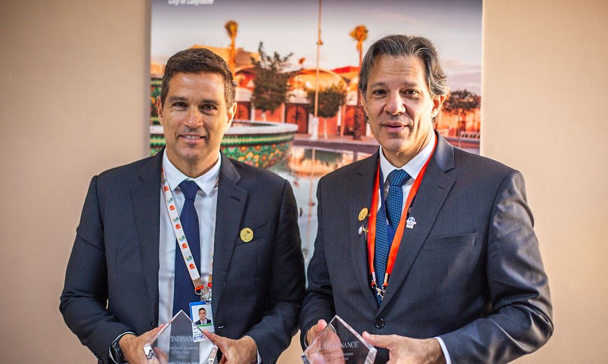 Haddad and Campos Neto win the International Publishing Award  Economy