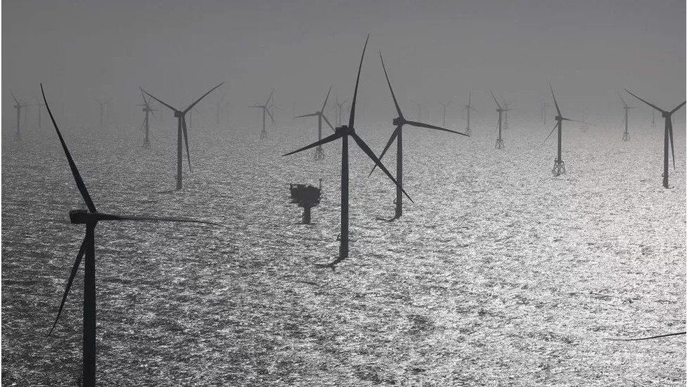Turbinas instaladas só em 2022 são suficientes para abastecer quase todo o Reino Unido — Foto: Getty Images Via BBC