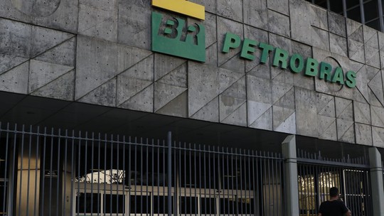 Petrobras inicia produção da plataforma Almirante Barroso no campo de Búzios